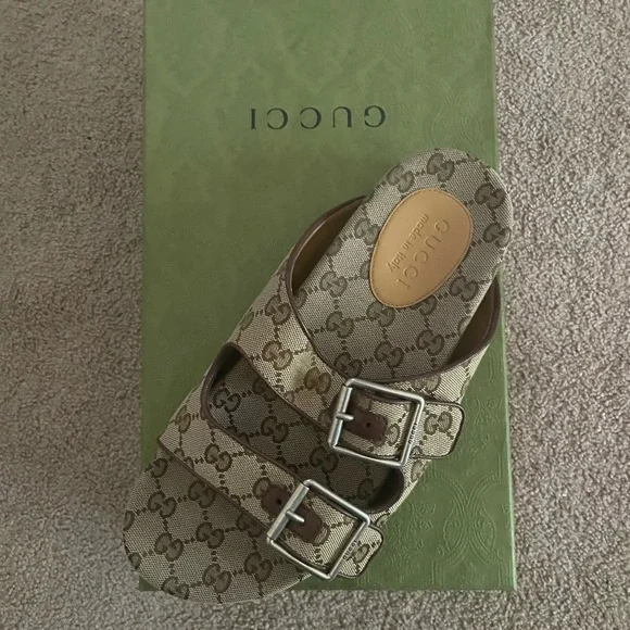 Gucci slides - Picture 5 of 7